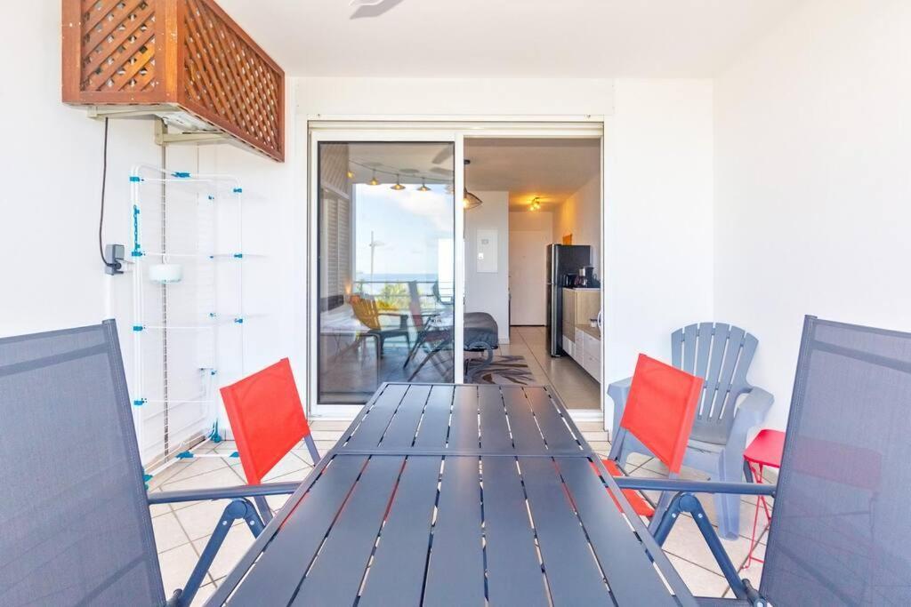 Oceanides - Studio Renove Avec Magnifique Vue Mer - Saint-Gilles-Les-Bains Exteriör bild